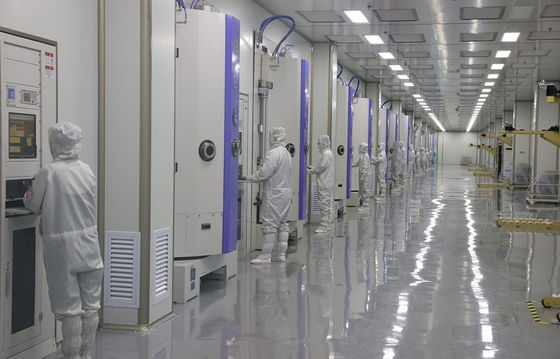 Revestimento de sala limpa personalizado com estrutura de aço inoxidável 304, conformidade com a classe ISO 5 e filtragem HEPA 34 × FFU