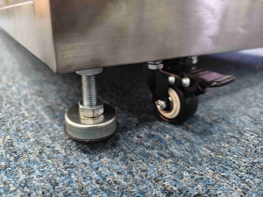 Armário de sala limpa de vidro com filtração HEPA e capacidade de 25 pessoas para armazenamento de vestuário de aço inoxidável conforme com a ISO 14644